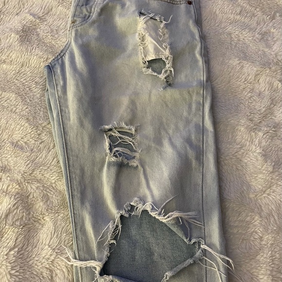 Boyfriend Jeans - Picture 2 of 6